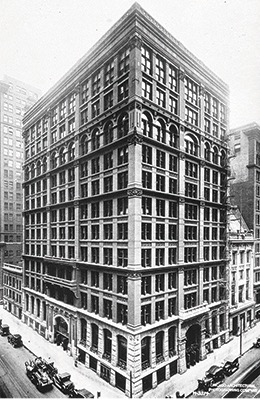 Photograph of the first modern skyscraper in Chicago, the Home Insurance Building.